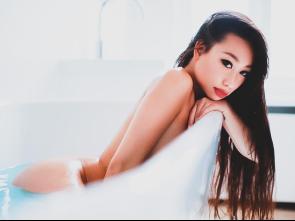 Chat Now with TheAsianBeauty